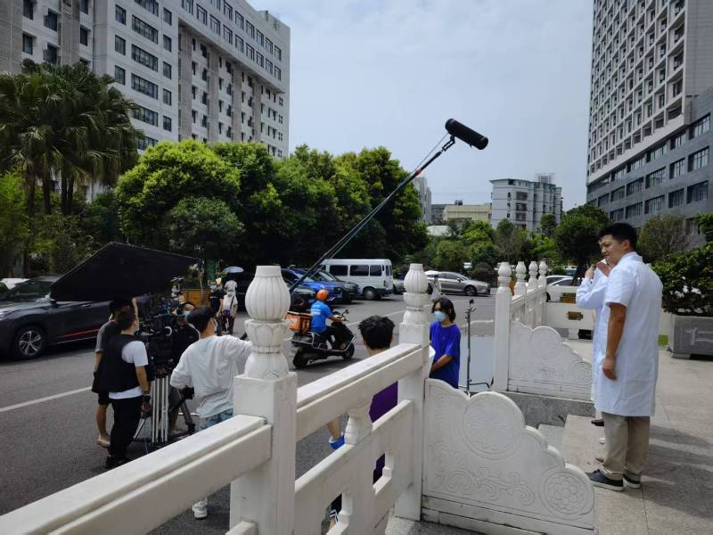 安丘市广告片拍摄公司低成本实现高规格制作的诀窍
